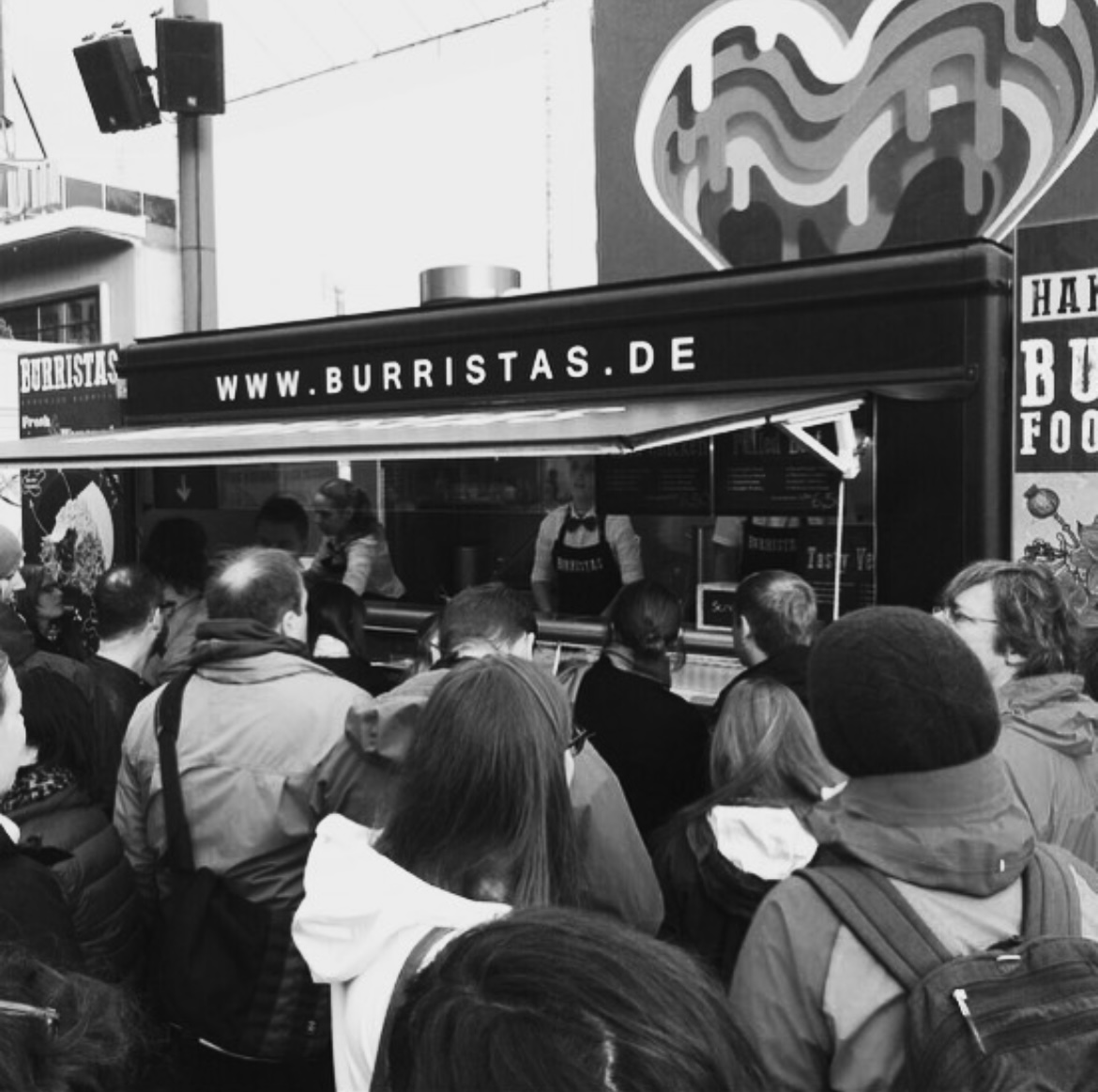 Andrang am Burriot Foodtruck